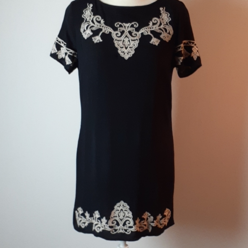 Lulu's black embroidery mini dress sheath